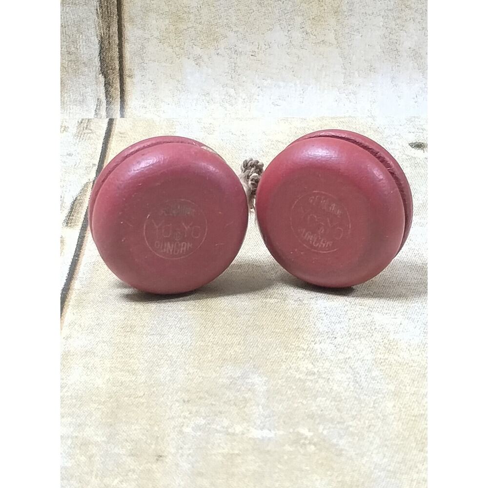 Vtg Duncan Genuine Yo-Yo Red Miniature Wood Set Of 2